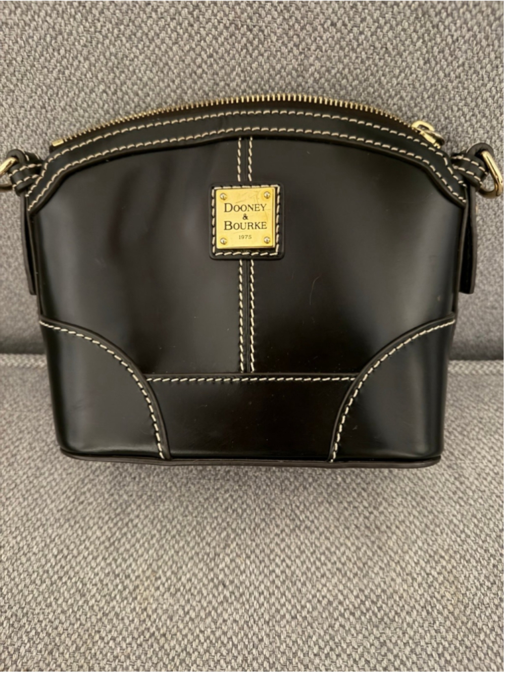 Dooney & Bourke Mini Domed Crossbody bag MISSING STRAPS
